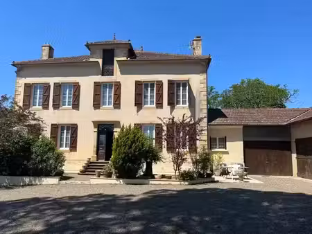 vente maison 9 pièces 380 m² à aire-sur-l'adour (40800)  281 430 €