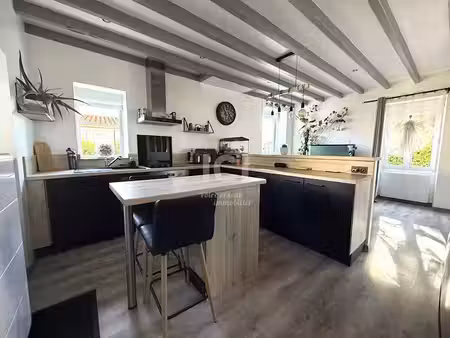 vente maison 6 pièces 117.5 m² à saint-léger-les-vignes (44710)  297 000 €
