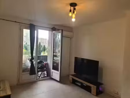 location appartement 2 pièces 41 m² à toulon (83100)