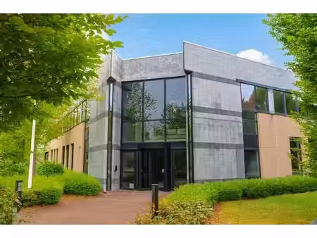 location bureaux 300m² à 600m²