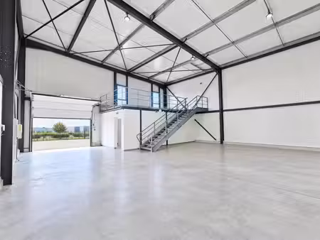 location local d’activités labarthe sur leze 31860 176m² à 704m²