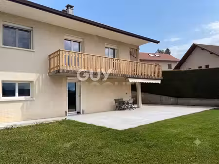 maison familiale de 184 m² avec terrain de 1 800 m²  vue dégagée et fort potentiel ?...