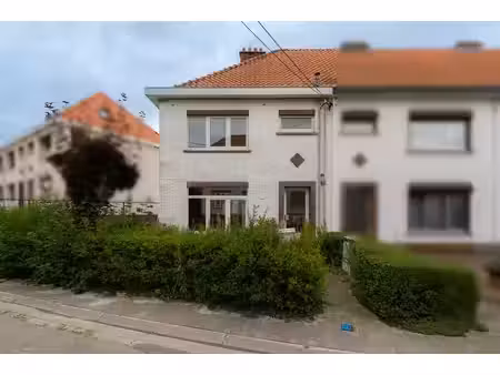 maison avec dependances
