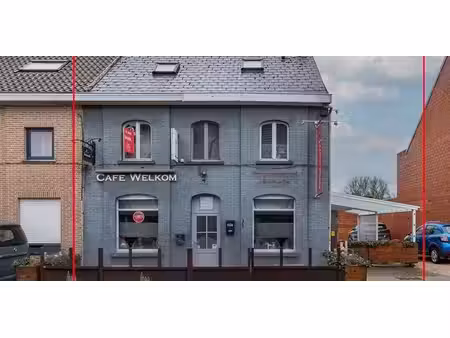 handelshuis met bergplaats