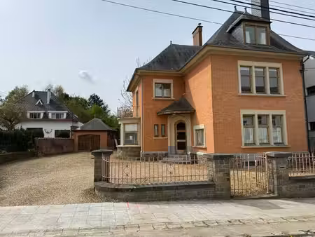 maison de maître proche du centre et de la gare