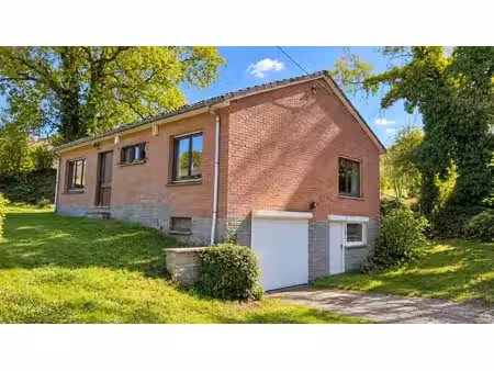 esneux - bungalow à rénover - beau jardin  caves et garage.