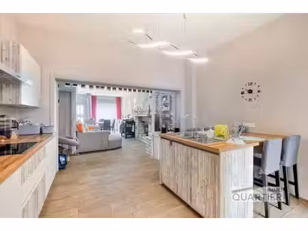 maison 2-façades (4 ch.) avec jardin et garage