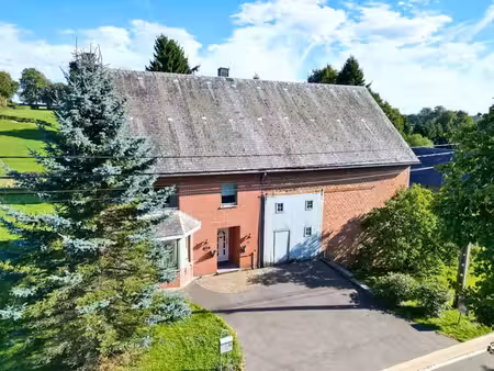 à vendre à krinkelt : une propriété spacieuse avec un grand