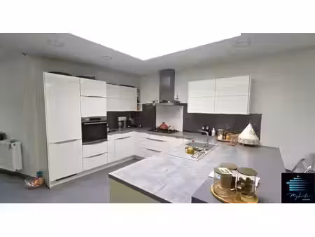 belle maison 3 chambres rénovée.