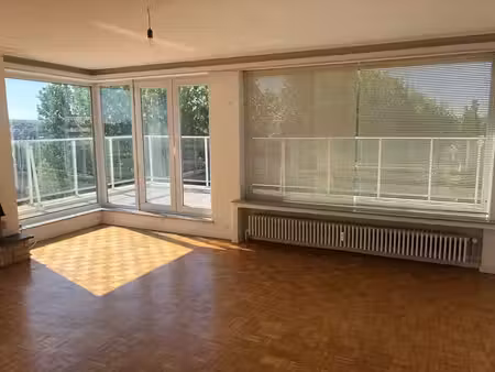 appartement 1 ch. avec terrasse  woluwe-st-lambert