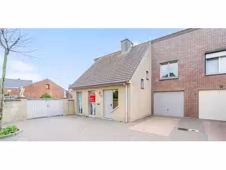 maison à vendre à leke pour € 369.000 avec 3 chambres à coucher