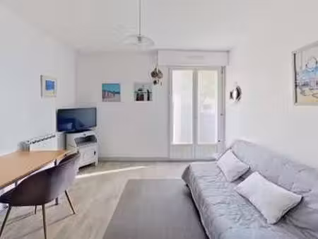 vente appartement t1 bord de mer au pouliguen (44510) : à vendre t1 bord de mer / 22m² le 