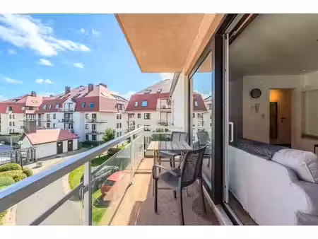 spacieux appartement d'une chambre dans la résidence green g