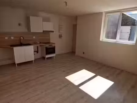 location appartement 2 pièces 40 m² à calais (62100)
