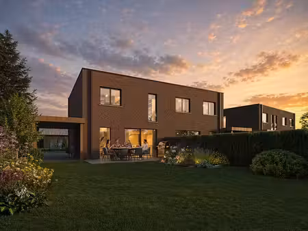 maison avec 3 chambres