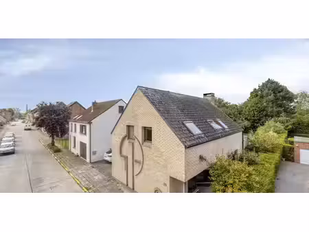 maison 0b de 5 chmbrs et jardin  prête à emménager  à weerde