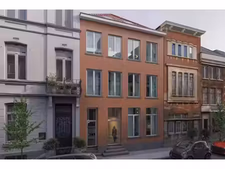 magnifique studio en plein cœur de malines - disponible à p