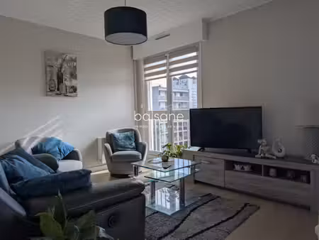 bel appartement t4  trés lumineux