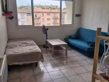 location appartement 1 pièce 21 m² à perpignan (66000)