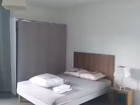 location appartement 1 pièce 28 m² à perpignan (66000)