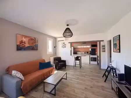 vente appartement 2 pièces 53 m² à hyeres (83400)  163 000 €