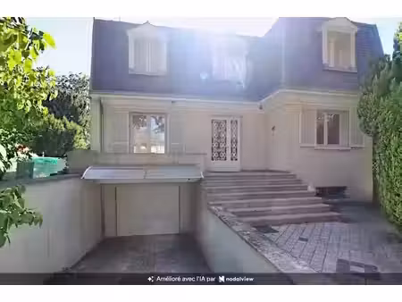 vente maison 8 pièces 197 m² à saint-maur-des-fosses (94100)  1 200 000 €