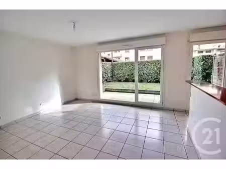 vente appartement 2 pièces 40.19 m² à thonon-les-bains (74200)  169 000 €