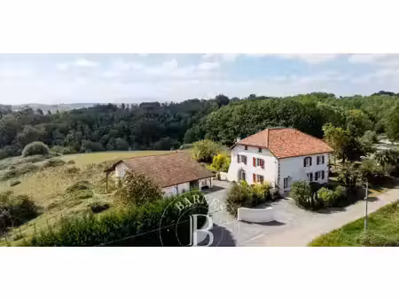 propriété urt (64)