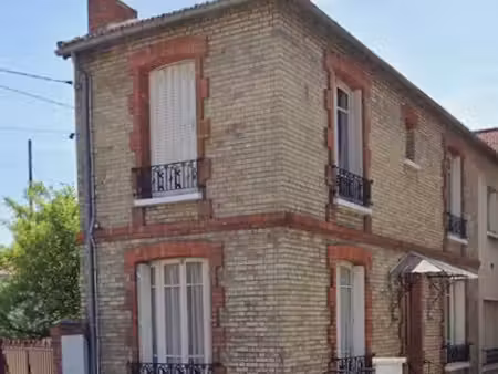 t3 avec terrasse à montesson
