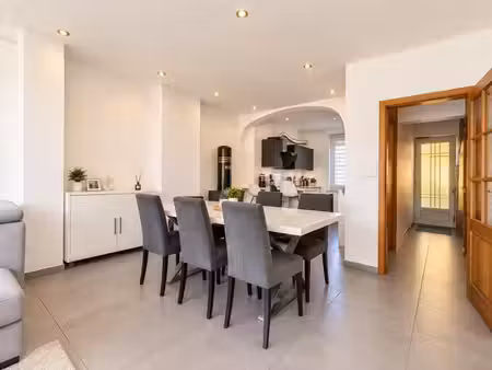 maison 2-3 chambres avec jardin et terrasse à chênée - peb c