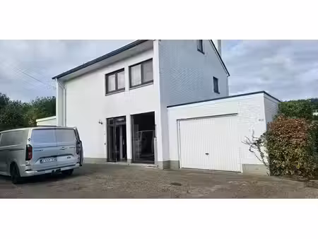 maison à louer à olen pour € 1.100 avec 3 chambres à coucher