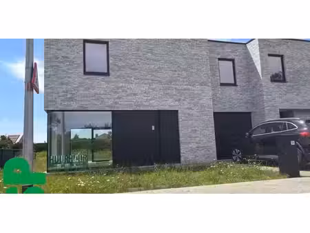 sous option - maison à louer à zoerle-parwijs avec 3 chambres à coucher