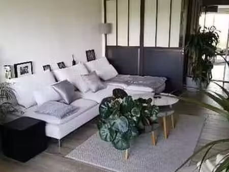 location appartement t1 meublé à aix-en-provence (13080) : à louer t1 meublé / 11m² aix-en