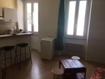 location appartement t1 meublé à pau (64000) : à louer t1 meublé / 32m² pau