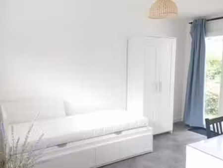location appartement t1 meublé à pessac (33600) : à louer t1 meublé / 17m² pessac