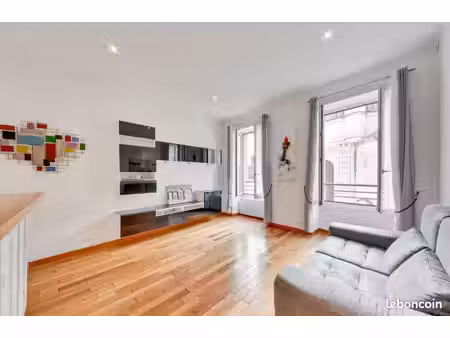 appartement 2 pièces 45 m²