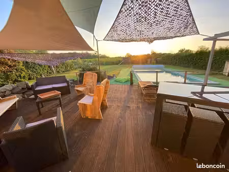 vente maison 7 pièces  155m2  piscine à saint arnoult des bois