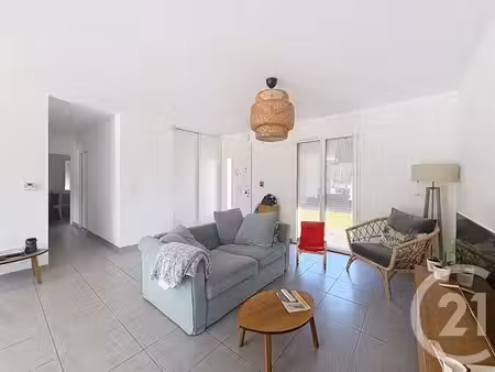 maison à louer - 4 pièces - 92 61 m2 - st julien en born - 40 - aquitaine