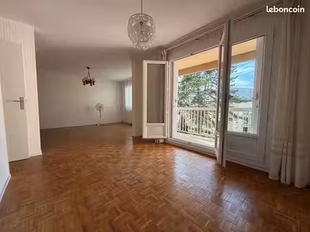 appartement 3 pièces 75 m²
