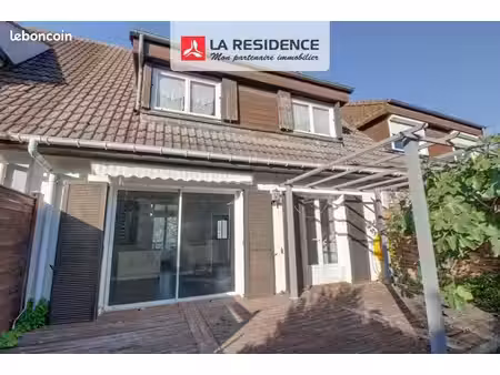maison 5 pièces 93 m²