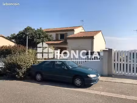 villa 6 pièces 144 m²