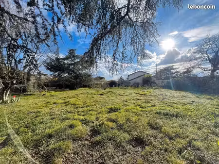 terrain 1 300 m² saint nicolas de la taille