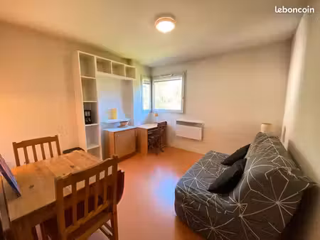 studio 1 pièce 20 m²