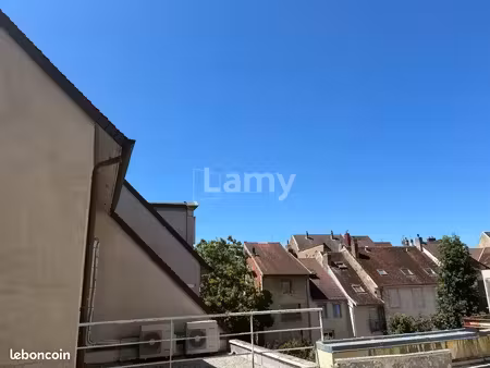 studio 1 pièce 19 m²