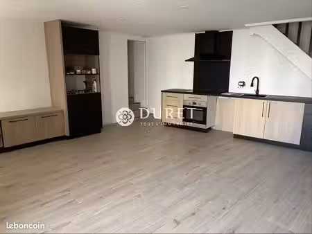 maison 3 pièces 77 m²