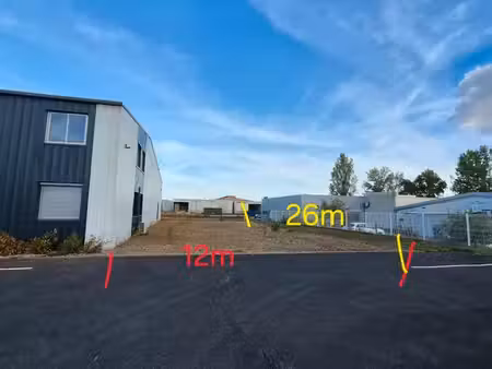 location terrain clôt