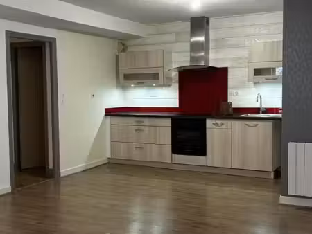 appartement 2 pièces 64 m²