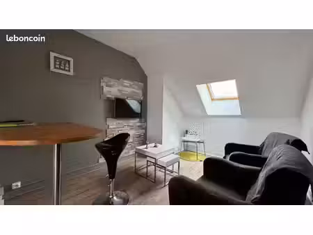 appartement 3eme etage centre ville chatellerault
