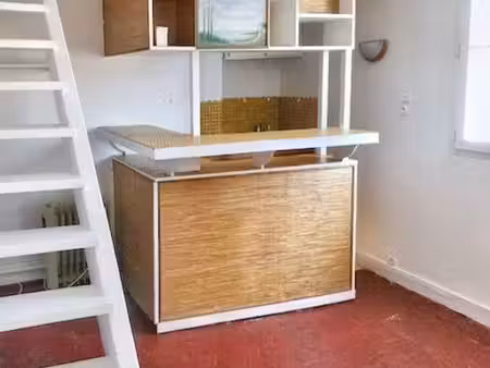appartement atypique  tranquille  près commerçants