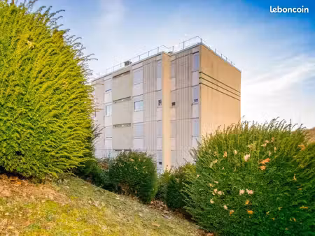 appartement 4 pièces 77 m²